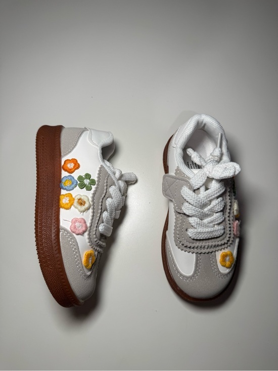 Other - Toddler girl sneakers